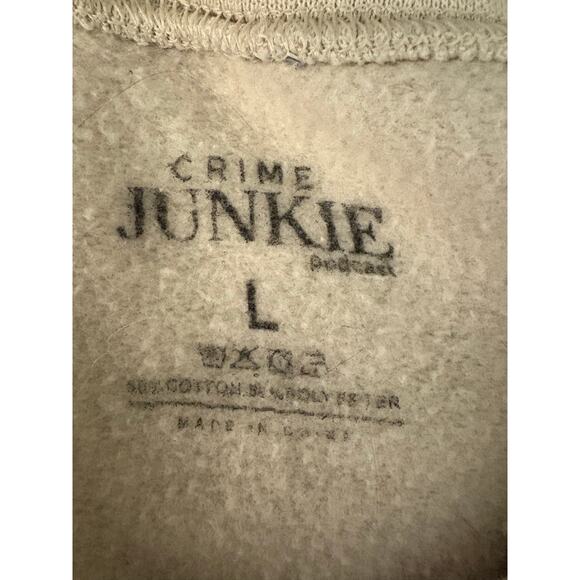 Crime Junkie Podcast Beige Sweatshirt Checkered Sleeve Accents 100% Cotton - Picture 5 of 7